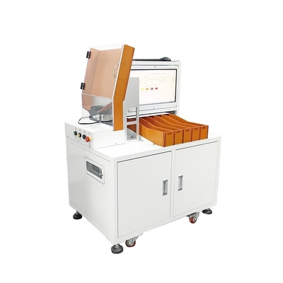 Machine de tri des cellules de batterie à 5 canaux pour l'assemblage de batteries cylindriques 18650 26650 32650 21700