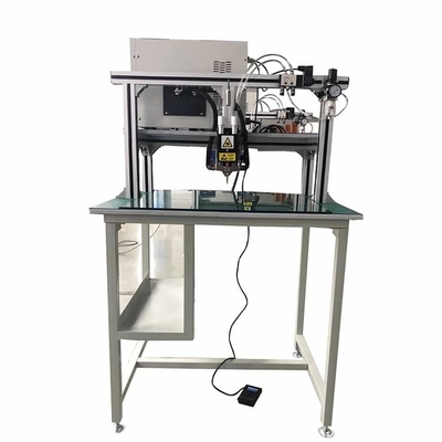 machine manuelle de soudage par points 220V pour le portique d'alimentation CC de cellules de lithium de batterie