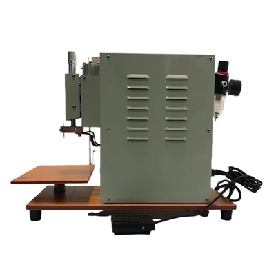 Machine 15KW de Mini Cylindrical Battery Pack Welding pour la batterie 18650