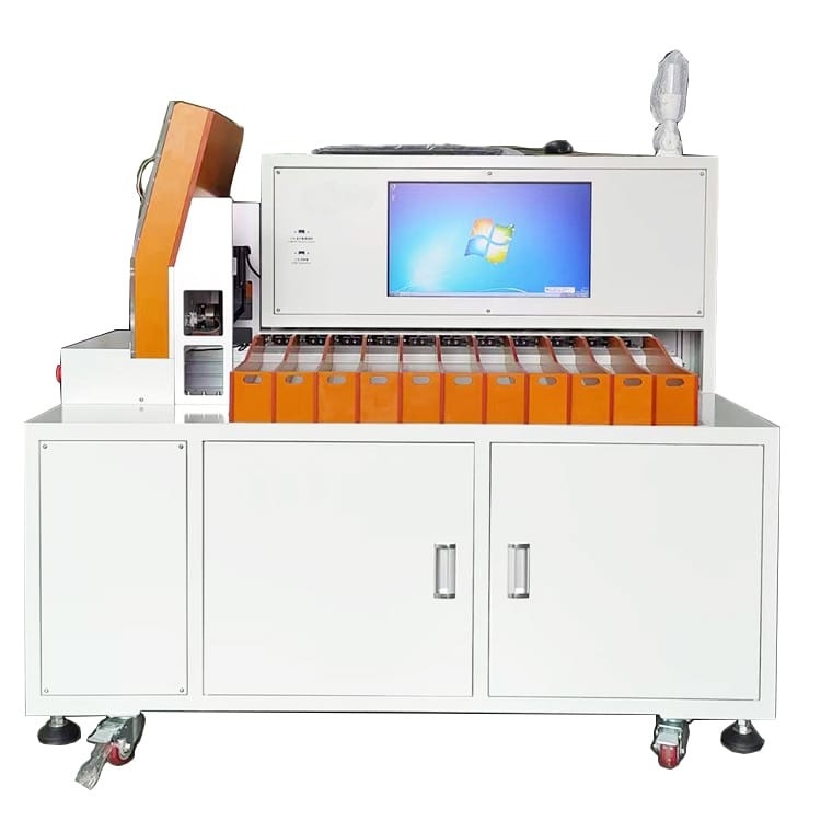 Séparation automatique de trieuse de batterie de cellules de cylindre de la Manche 18650 de l'ion 11 de lithium