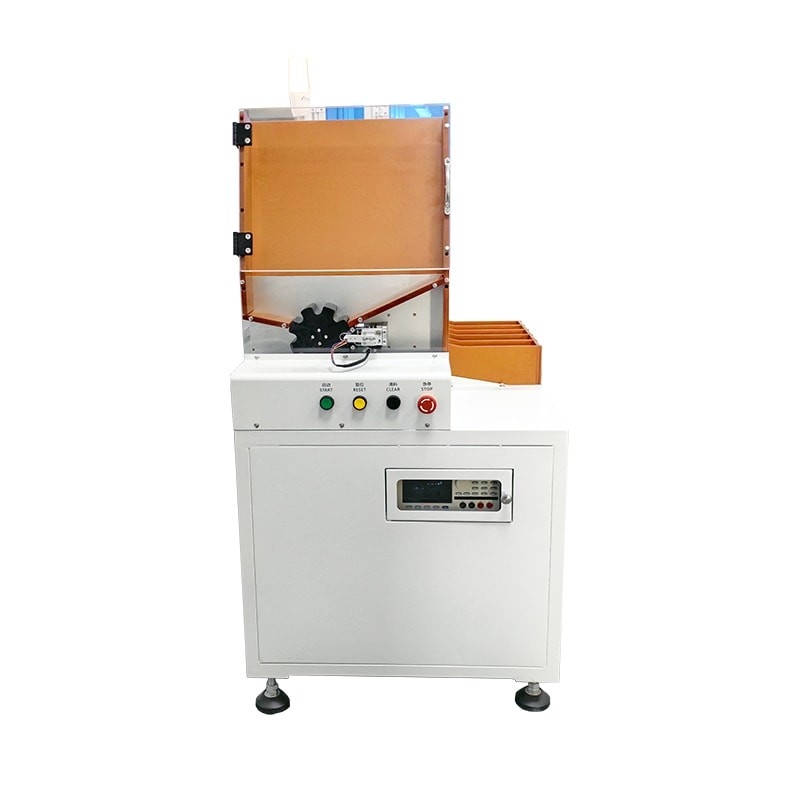 Machine automatique de tri des piles à 5 canaux pour cellules cylindriques 18650 21700 32650