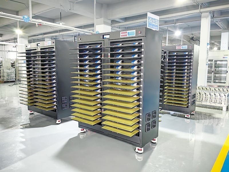 512 Canaux 5V 2A 3A 5A 6A Testeur de formation de batterie Analyseur de test
