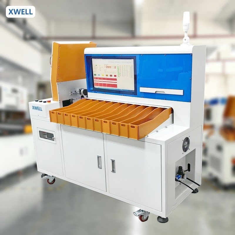 Machine de tri des batteries Sélecteur de cellules cylindriques Batterie de tri 18650 21700 Sortieuse pour batterie à ions de lithium