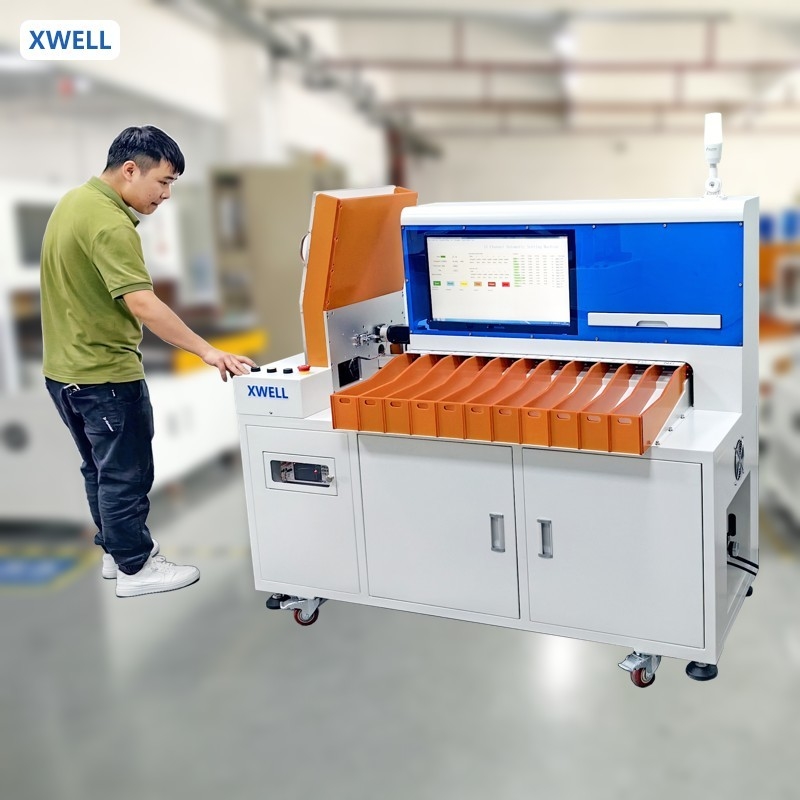 Machine de tri automatique de cellules de tension IR à 11 canaux pour les batteries cylindriques
