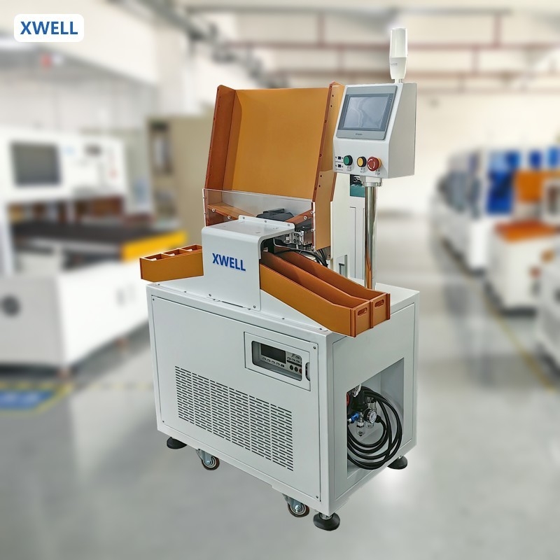 Machine d'assemblage automatique de tri de batterie pour cellule cylindrique