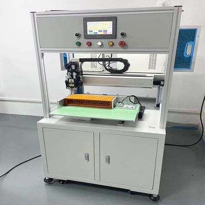 Bon prix Soudeuse par points latérale simple pneumatique 220V/380V pour la batterie 18650 en ligne