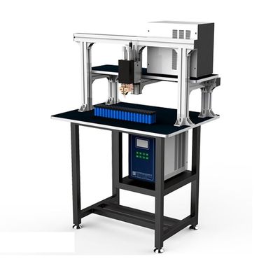 Bon prix cadre manuel de portique de machine de soudure de paquet de la batterie 5000A pour la batterie 18650 en ligne