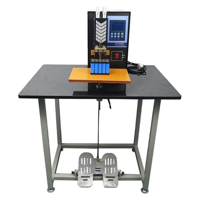 Contrôle de micro-ordinateur de Tab Li Ion Spot Welder Pneumatic Moving de batterie