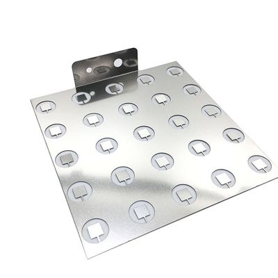 Bon prix Bande de 18650 nickels pour la batterie soudant le type cylindrique des cellules N6 en ligne